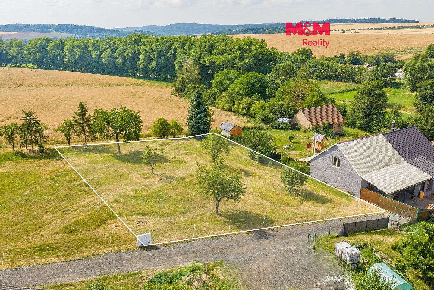 Pozemek pro bydlení, 1 423 m²