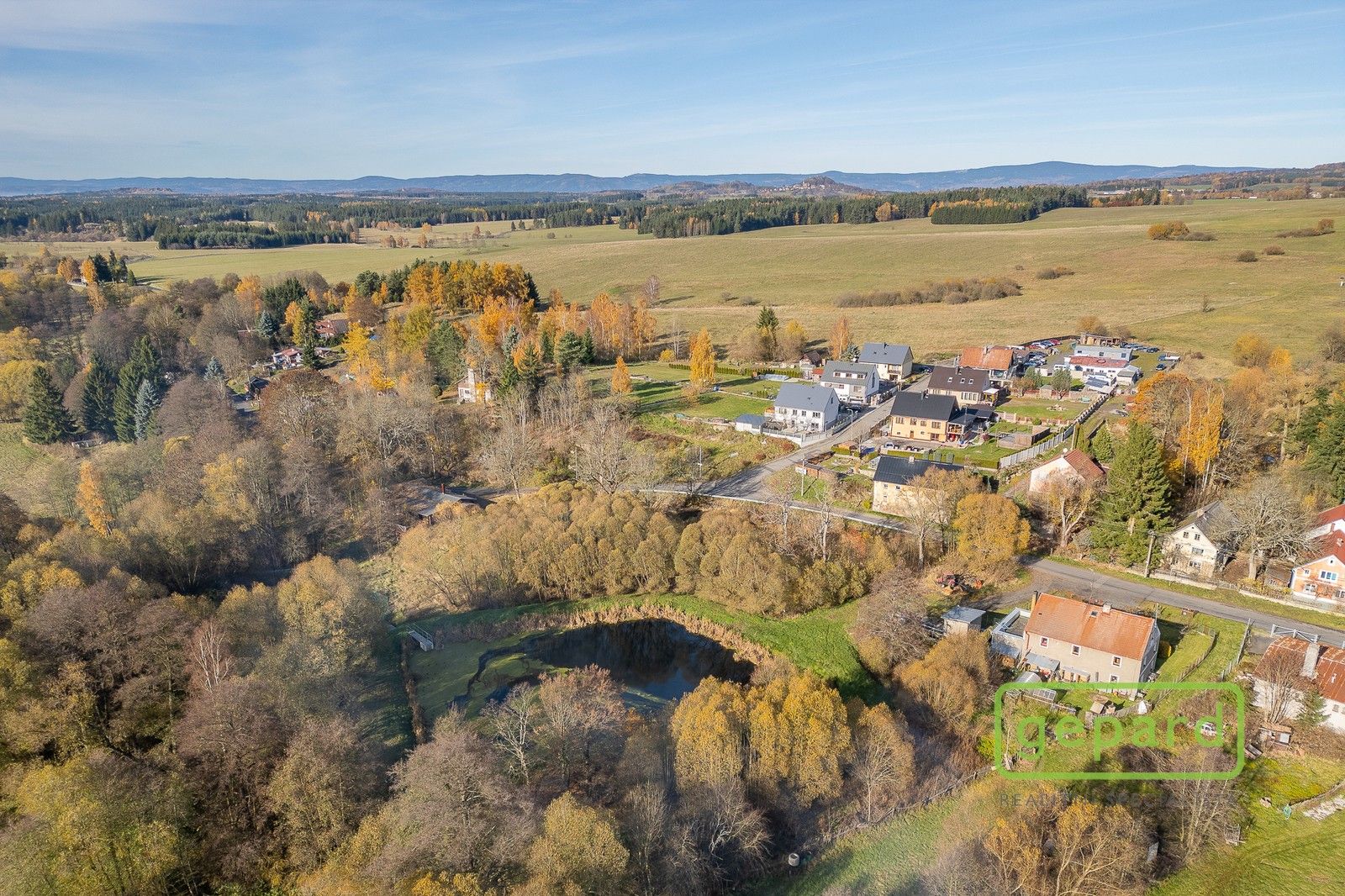 Prodej rybník - Bochov Dlouhá Lomnice, 5 195 m² - 5