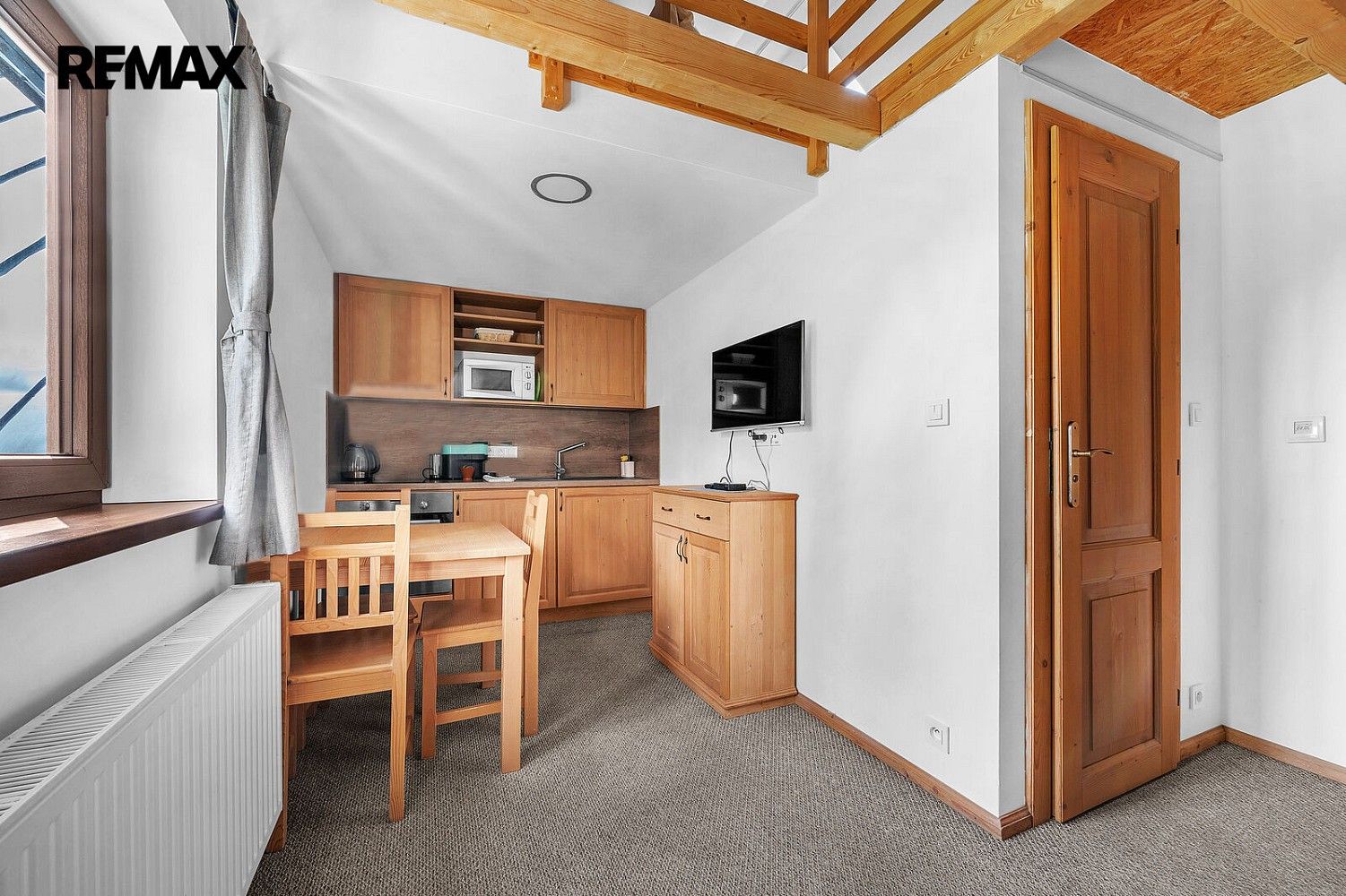 1+kk, Pec pod Sněžkou, okres Trutnov, Královéhradecký kraj, 37 m² - 2