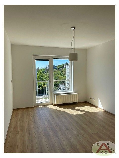 Byt 2+kk · 53 m² · V dolině, Praha 10 - Michle - 4