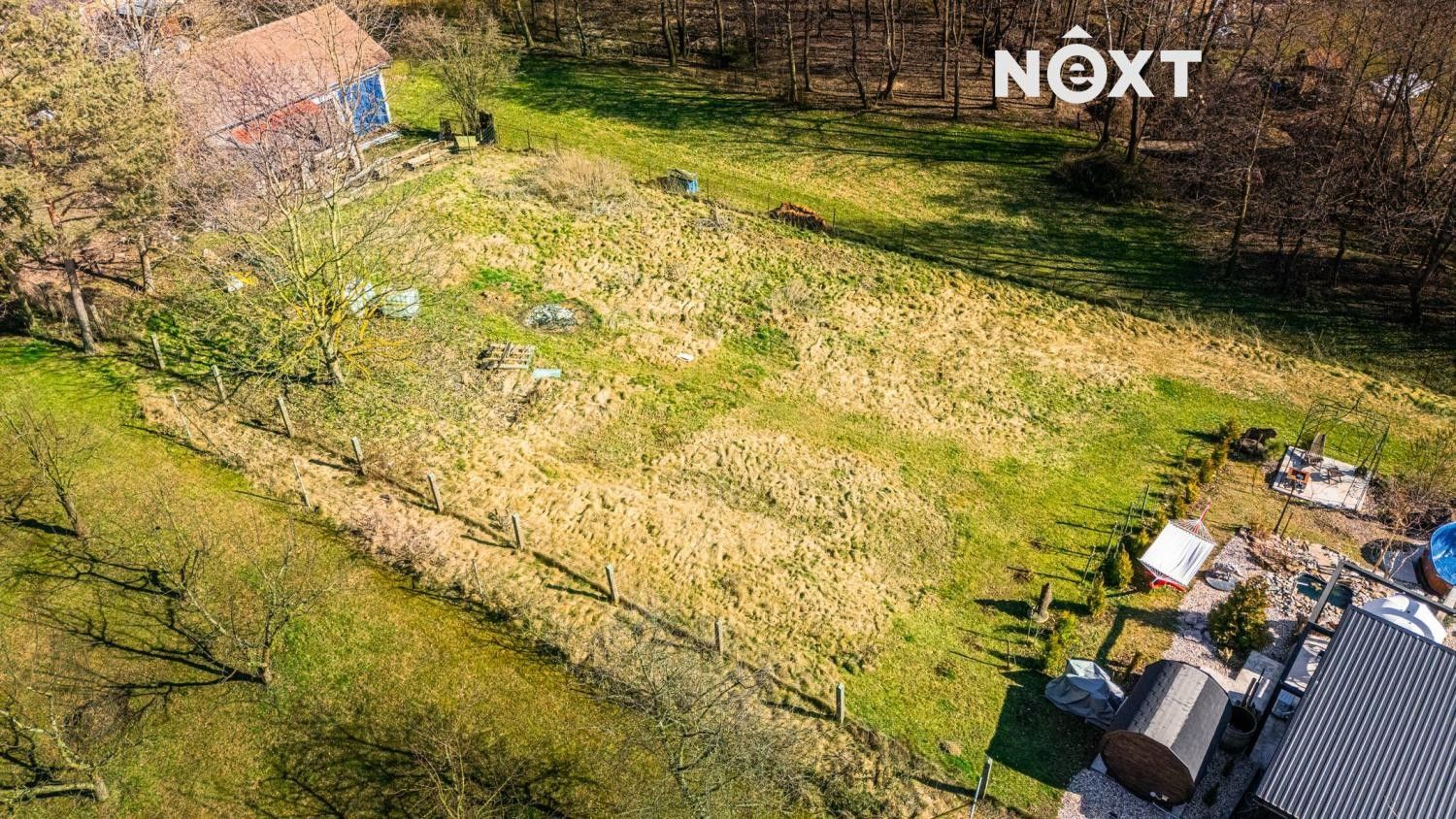 Pozemek pro bydlení, 1 639 m²