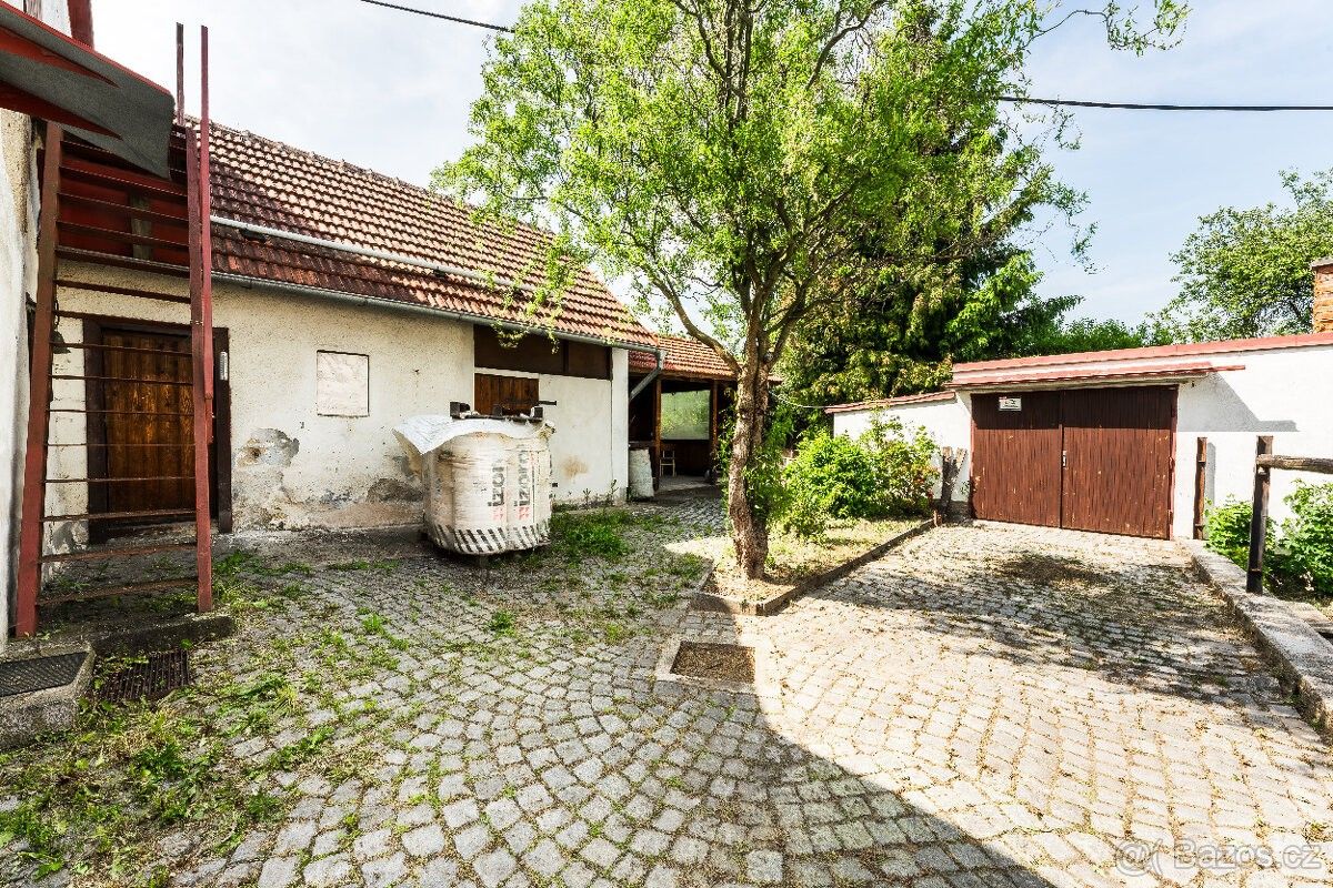 Prodej rodinný dům - Uhřínov, 594 41