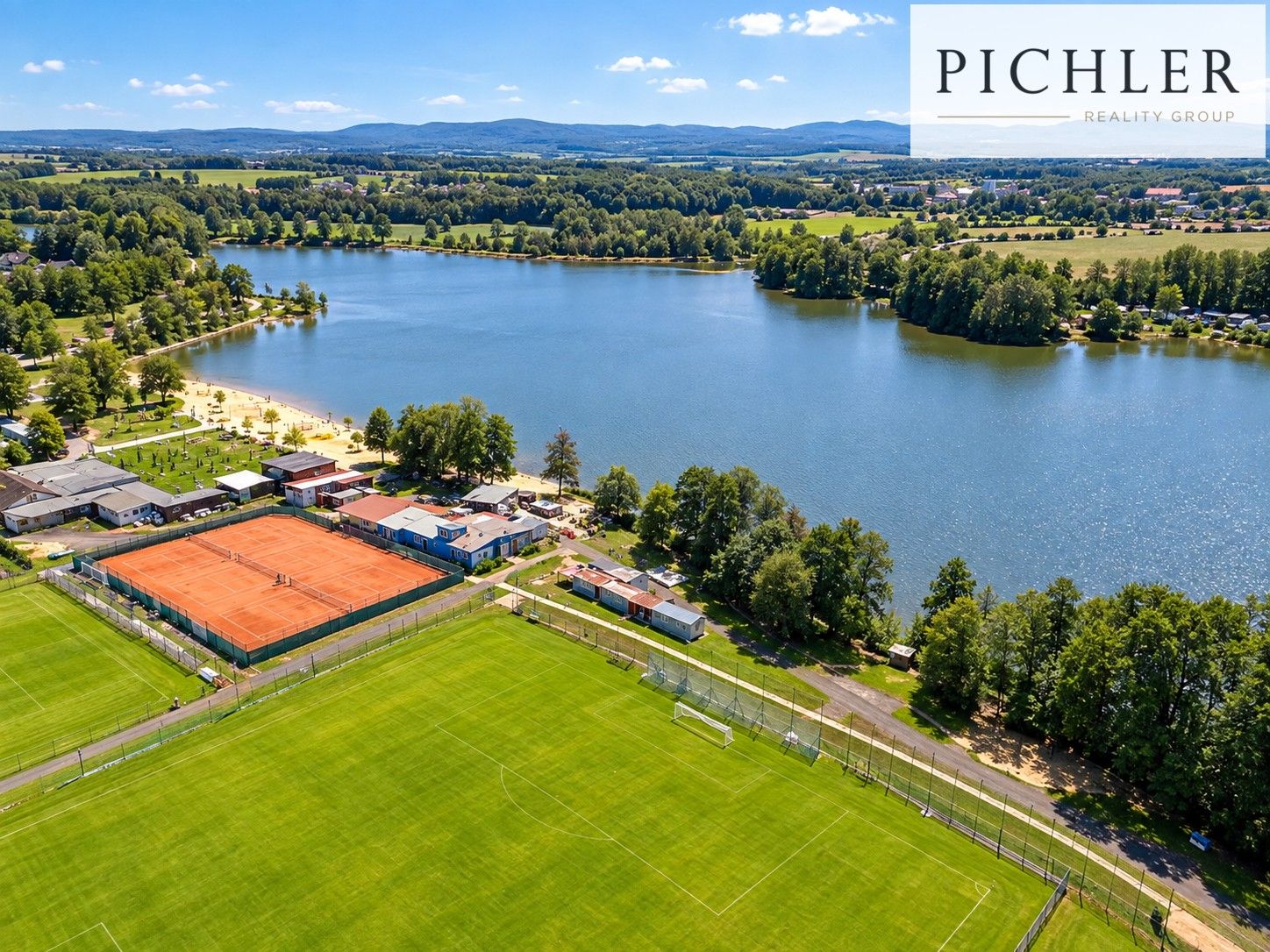 Pozemek pro bydlení · 455 m² · Nová Role - 3