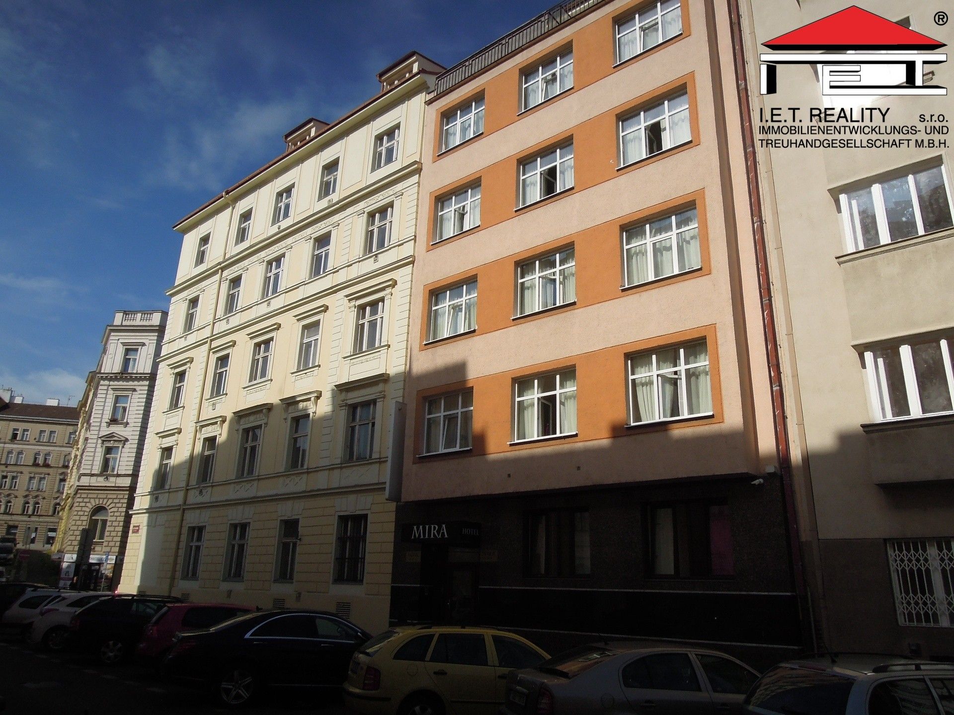 Činžovní domy, Vlastislavova, Praha, 1 200 m²
