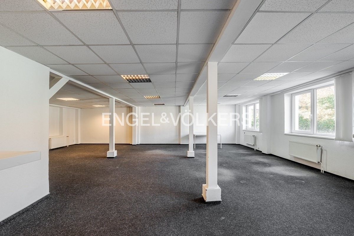 Pronájem kancelář - Radlická 1305, Praha Smíchov, 92 m² - 5