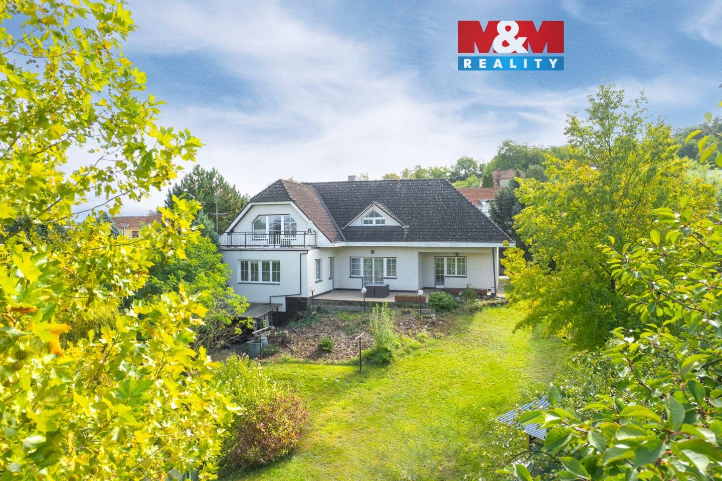 Rodinné domy, Luční, Hradčany, 377 m²