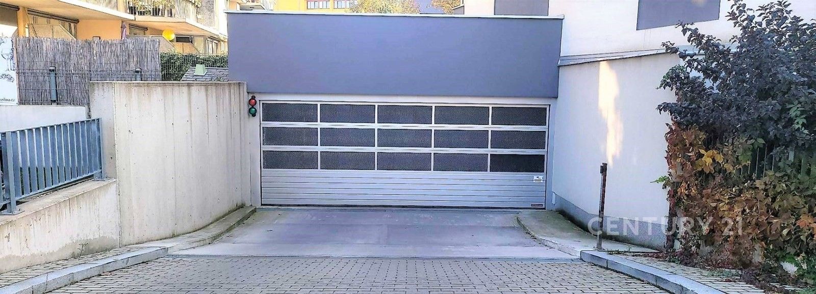 Garáž · 14 m² · Olgy Havlové 2896, Praha Žižkov - 4