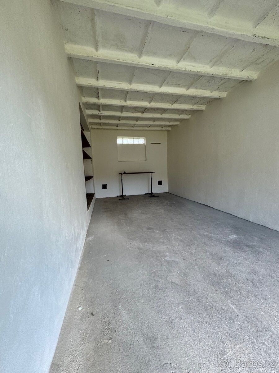 Garáž · Havlíčkův Brod, 580 01 - 4