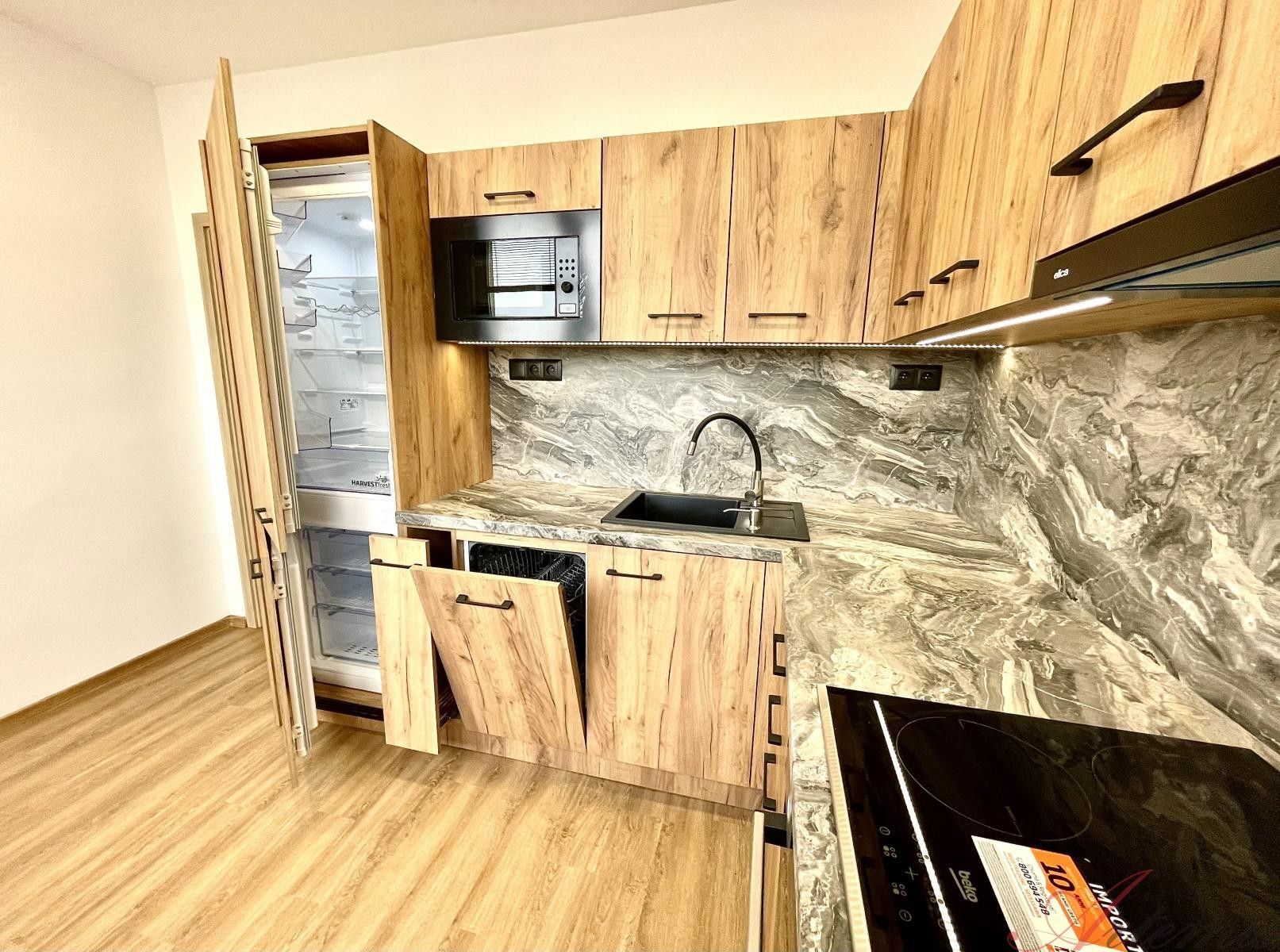 Pronájem byt 1+1 - Dr. Martínka, Ostrava, 37 m²