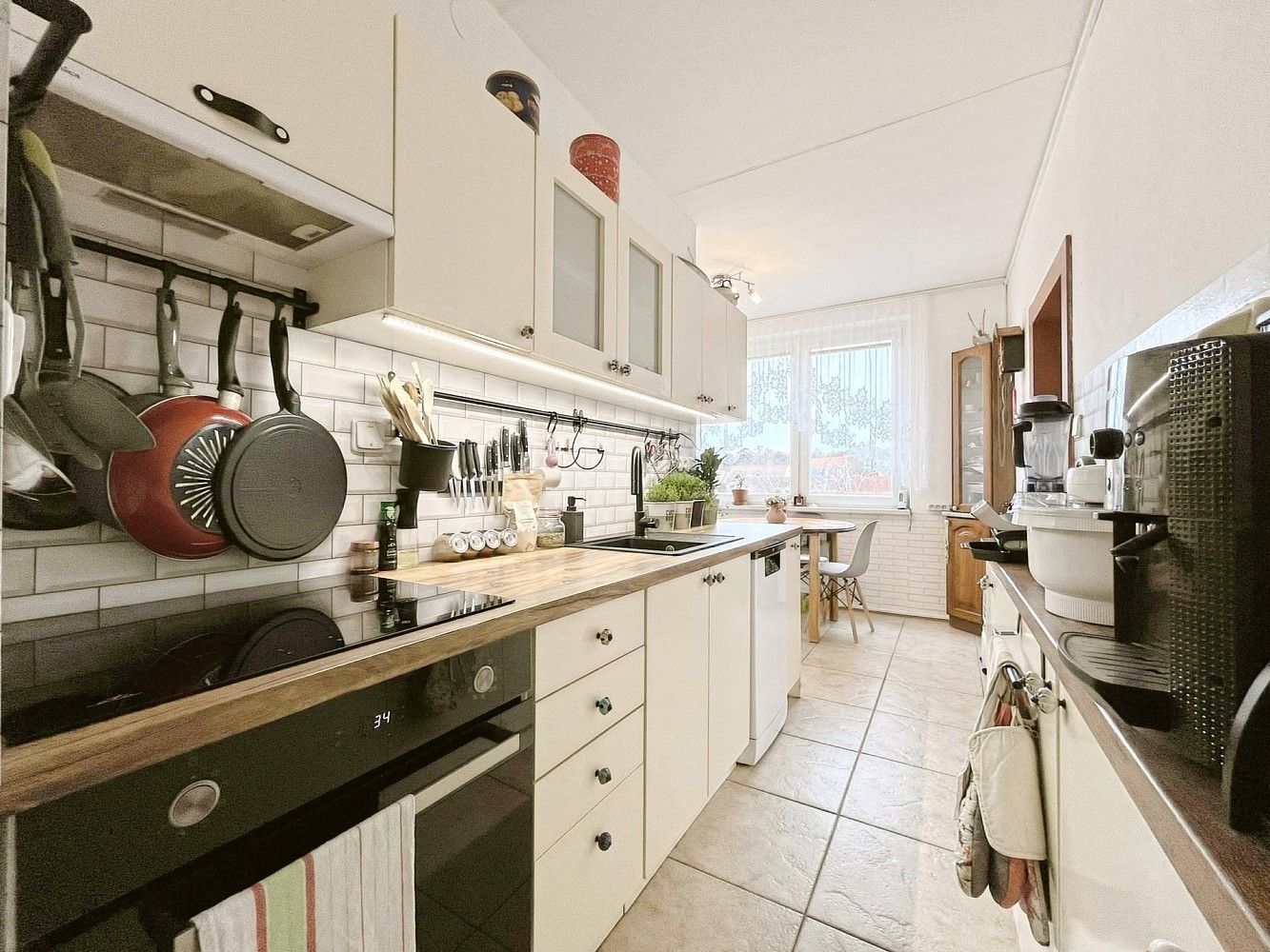 Pronájem byt 2+1 - Hrušovany nad Jevišovkou, okres Znojmo, Jihomoravský kraj, 55 m² - 1