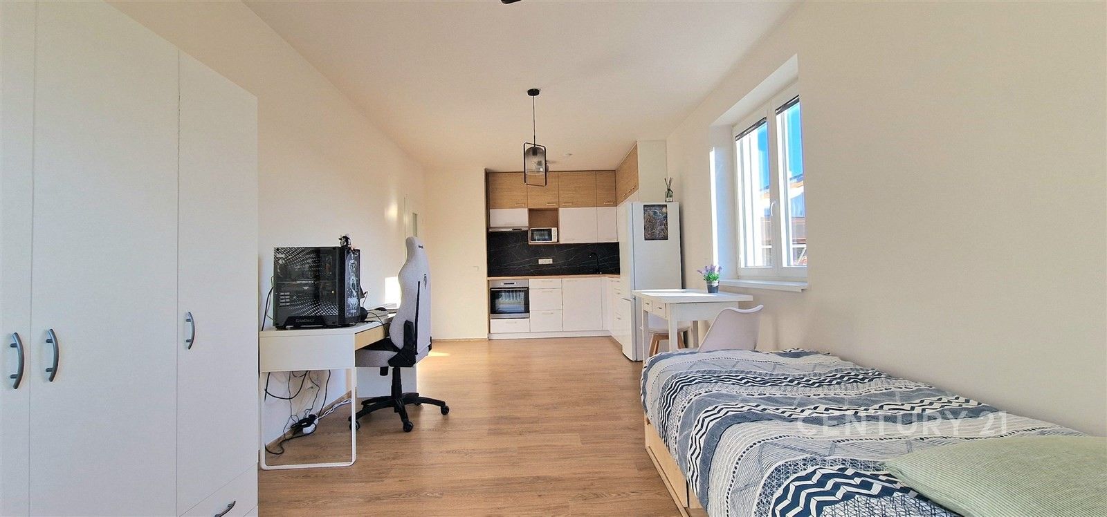 Pronájem byt 1+kk - Husovická  , Brno, 35 m²