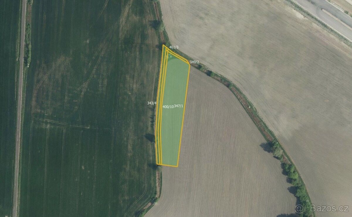 Prodej pozemek pro bydlení - Dolní Roveň, 533 71