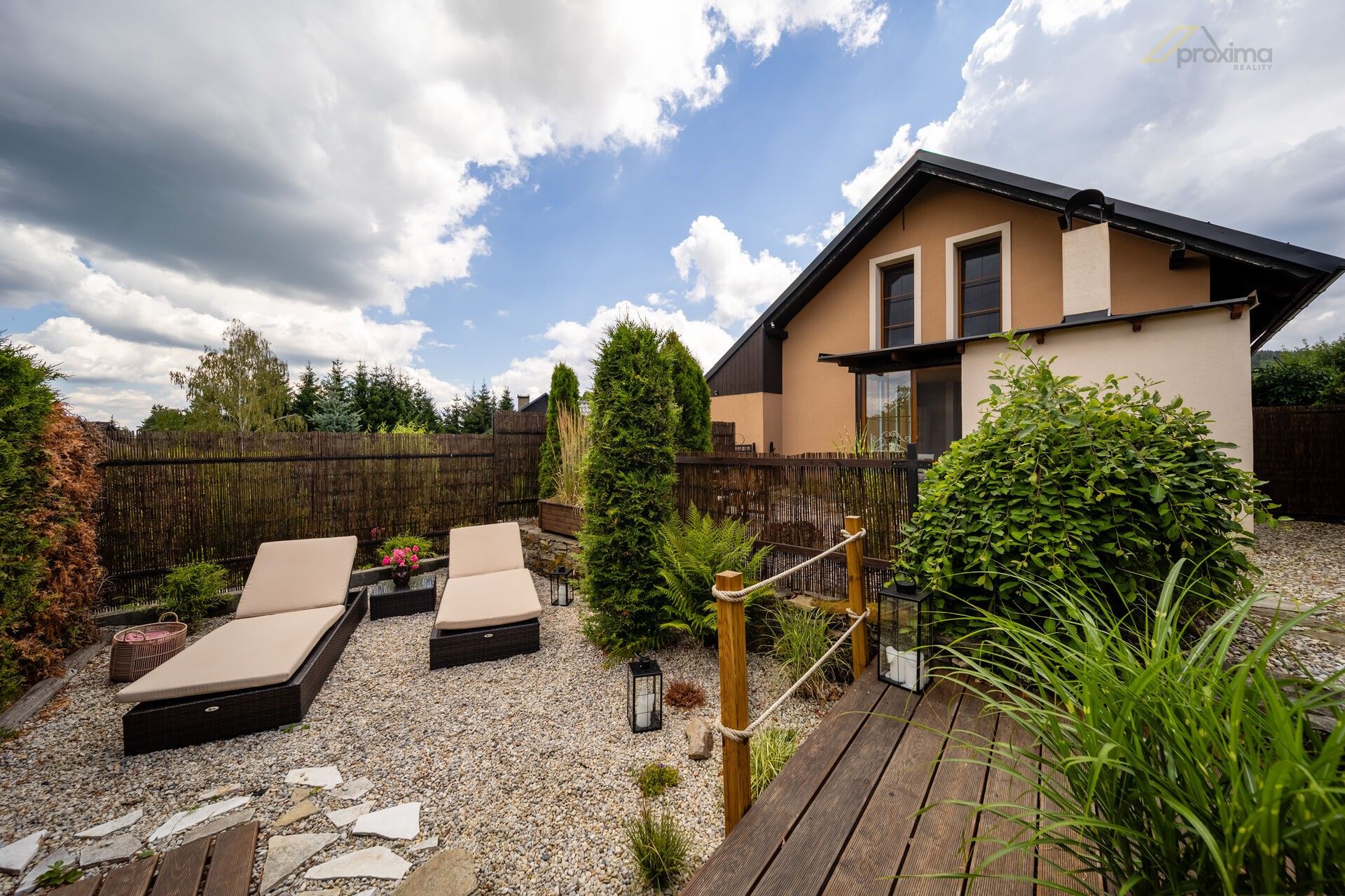 Rodinné domy, Loučovice, 323 m²