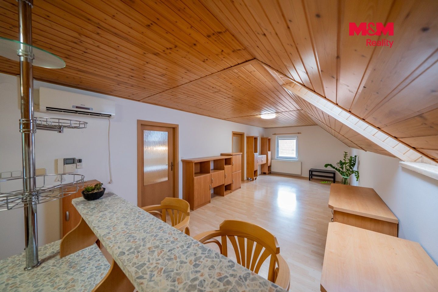 Rodinný dům · 90 m² · Perná - 2