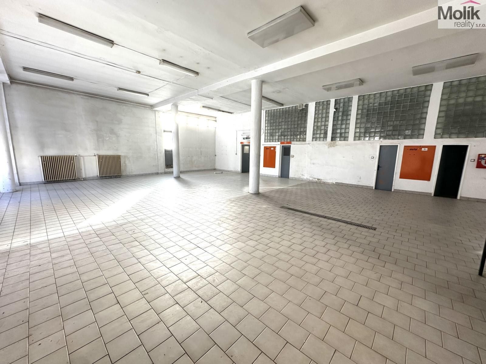 Obchodní prostory, Bož. Němcové, Příbram, 173 m²