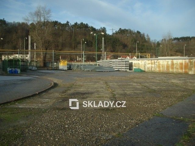Sklad · 28 m² · Nelahozeves - 4