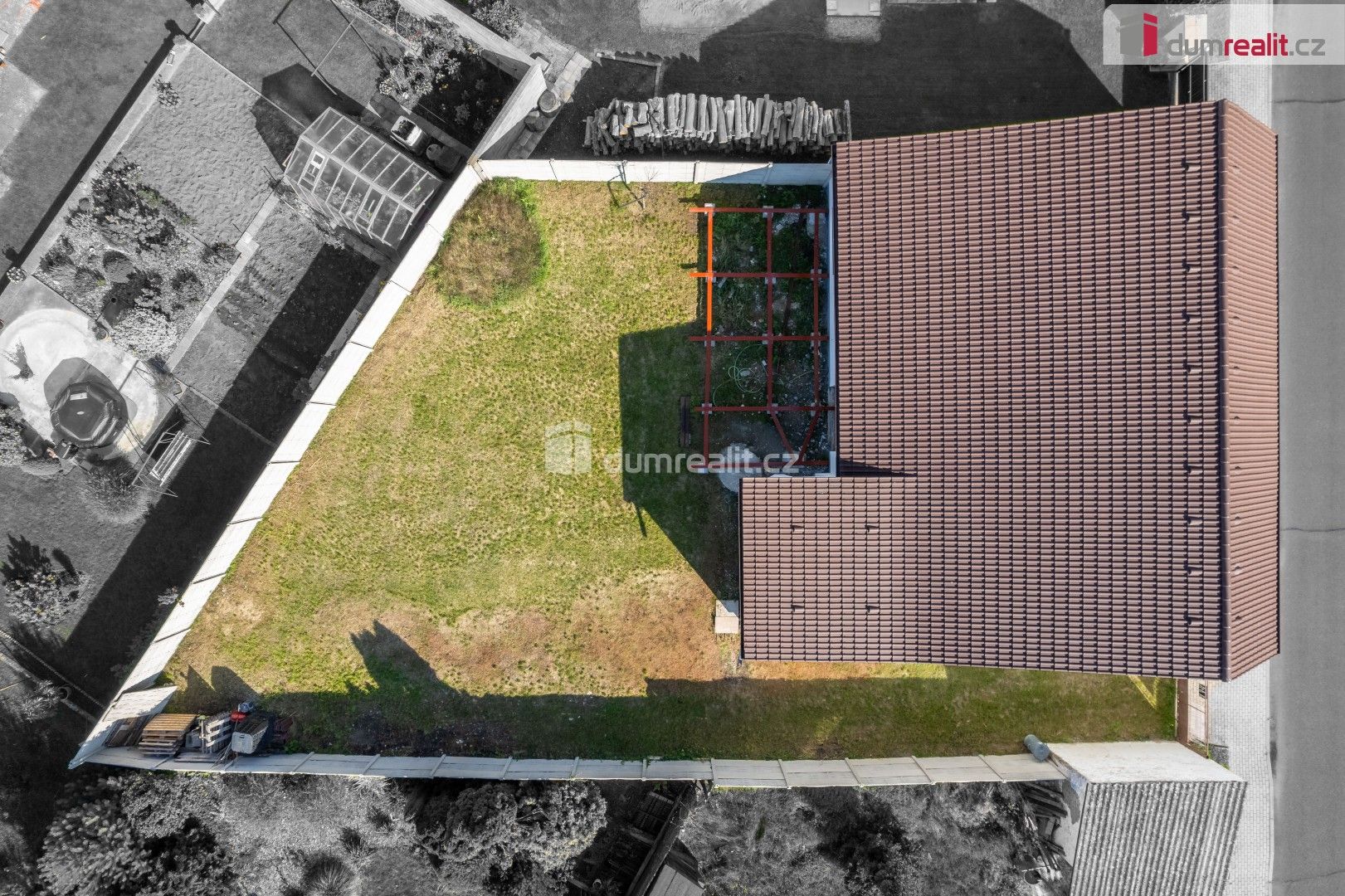 Rodinné domy, Vetelská, Vědomice, 460 m² - 2