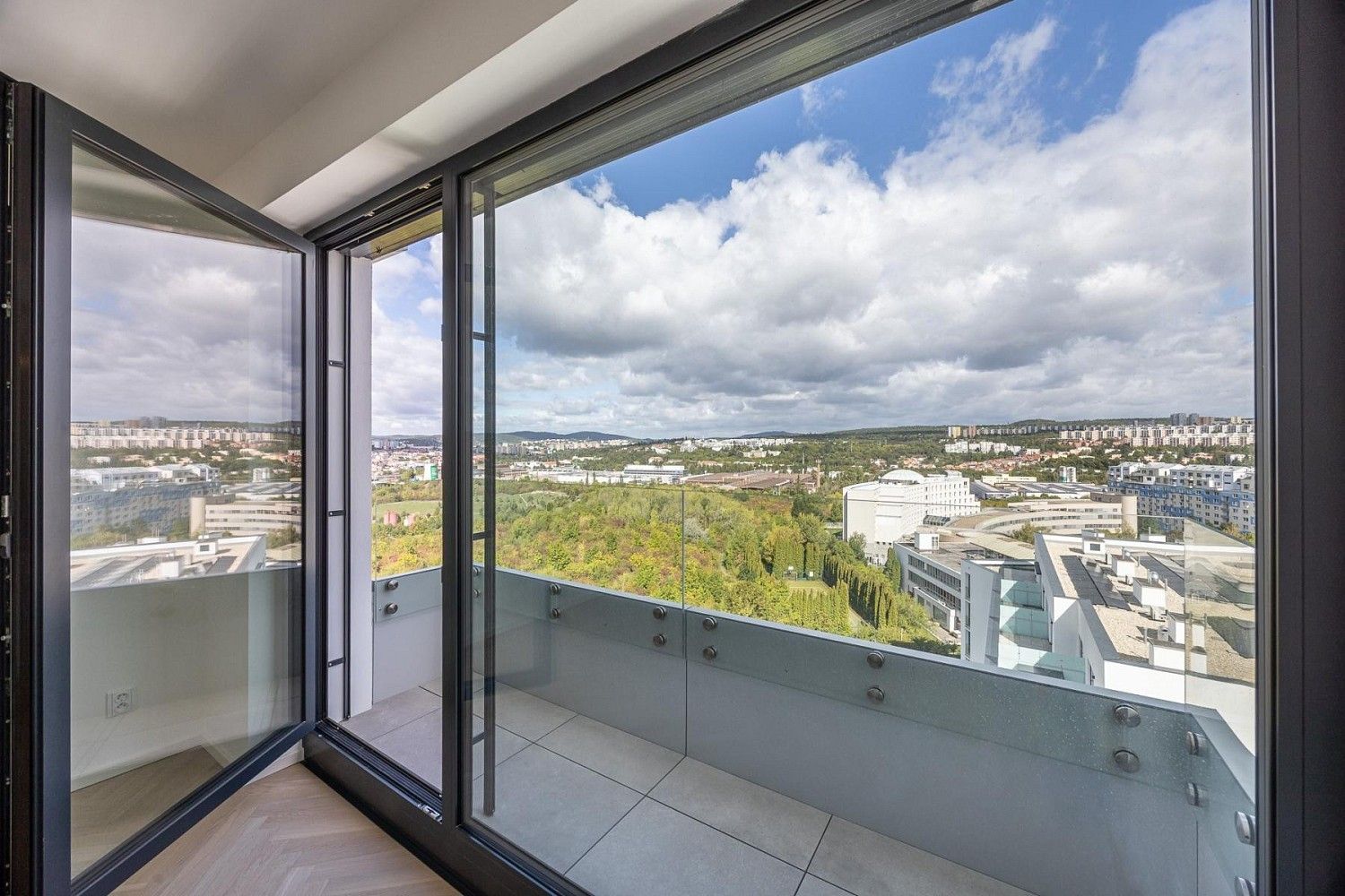 2+kk, třída Generála Píky, Brno - Černá Pole, 65 m² - 1