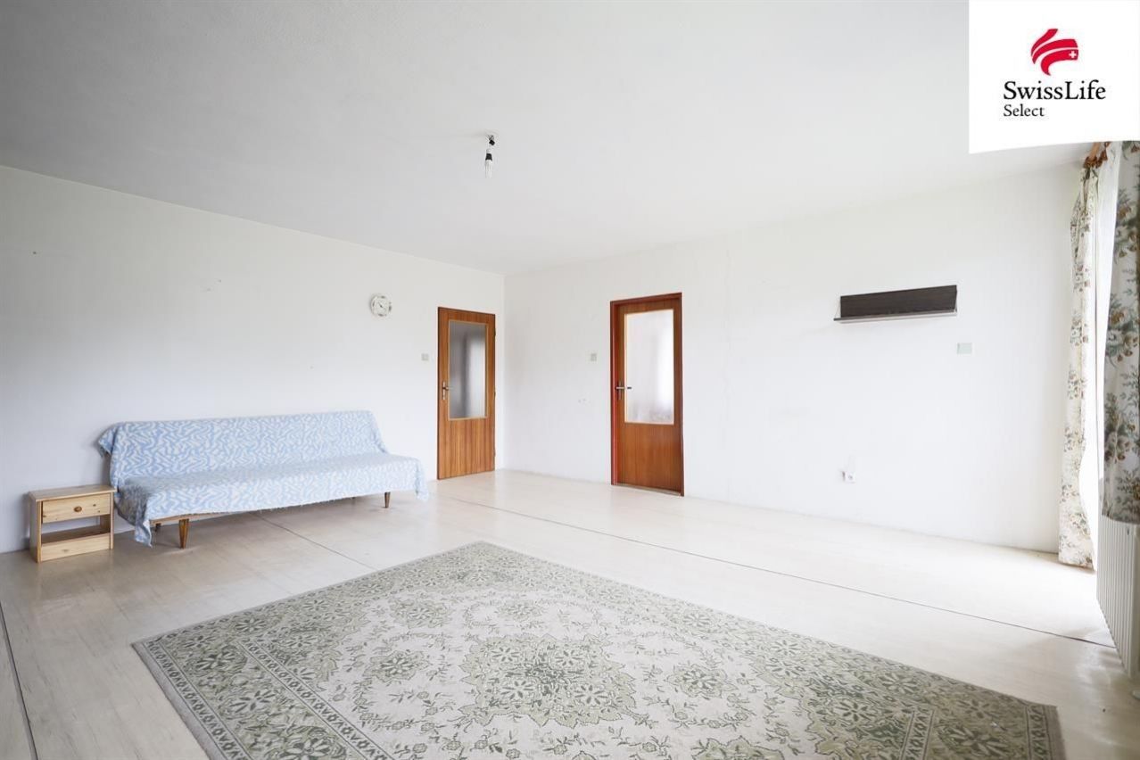 Prodej rodinný dům - Horní Krupá, 180 m²