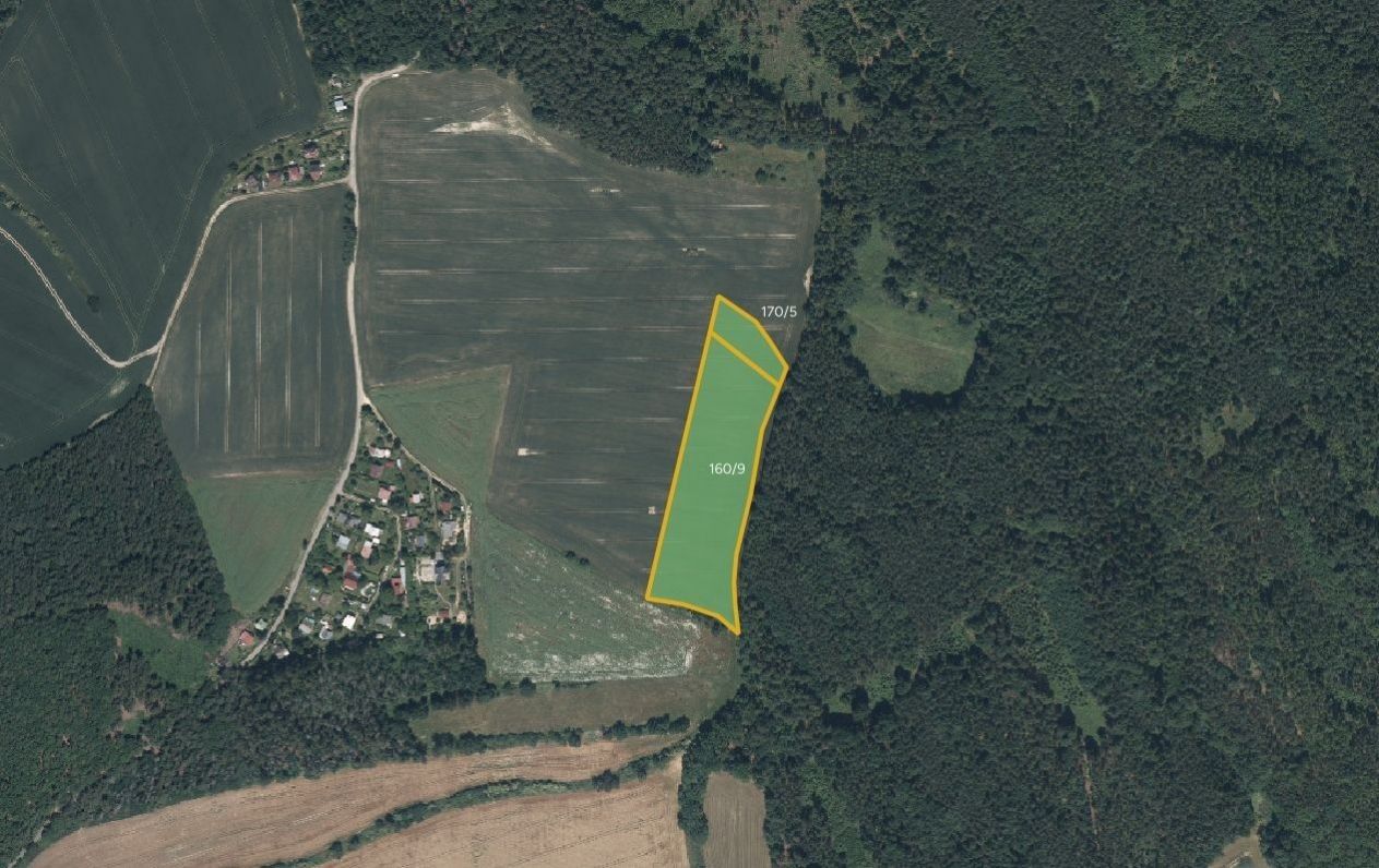 Zemědělský pozemek, 13 976 m²
