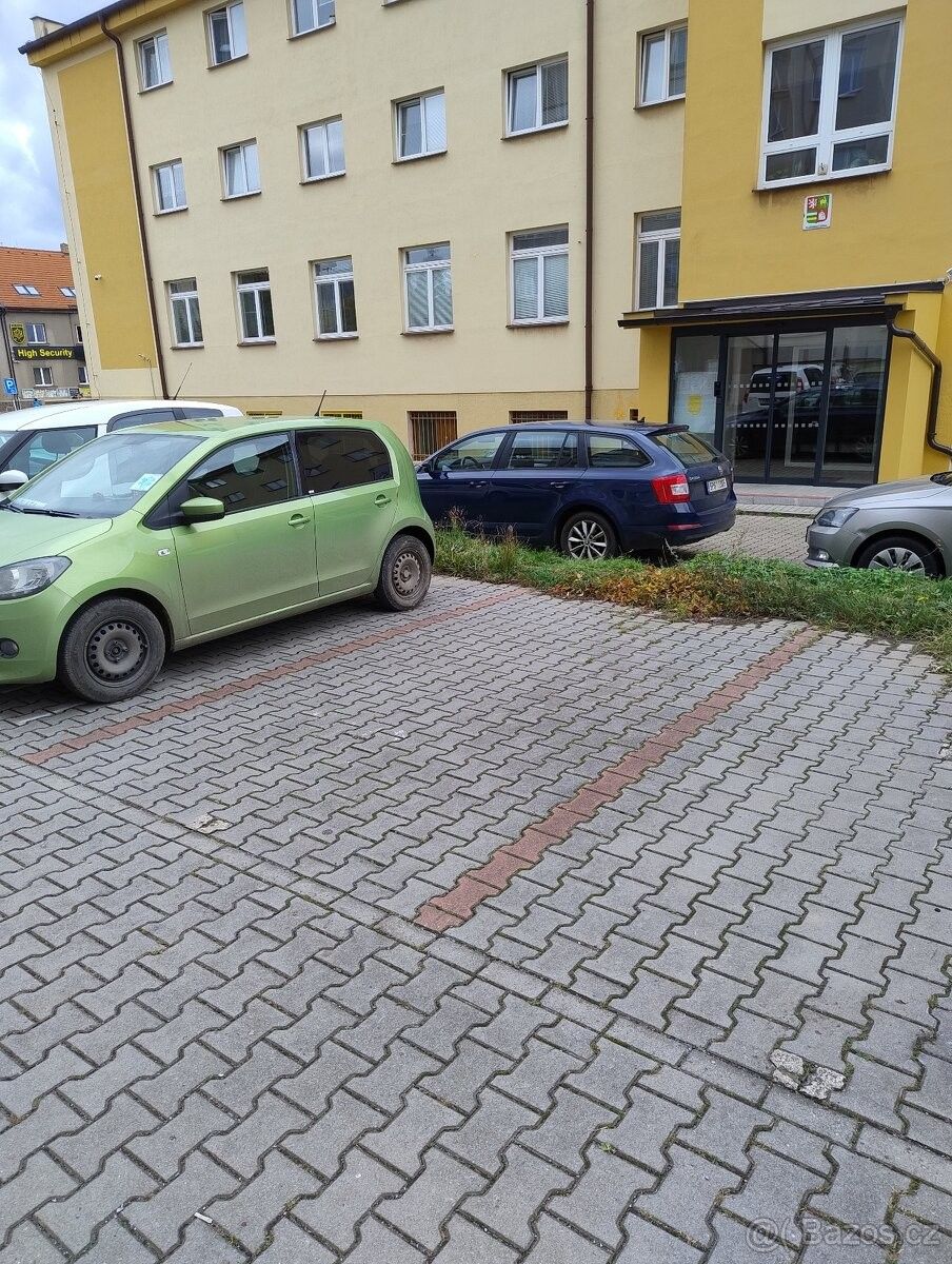 Pronájem garáž - Letkov, 326 00