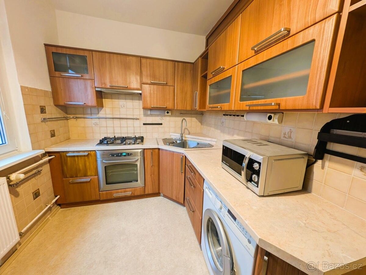 Byty, Ostrov nad Ohří, 363 01