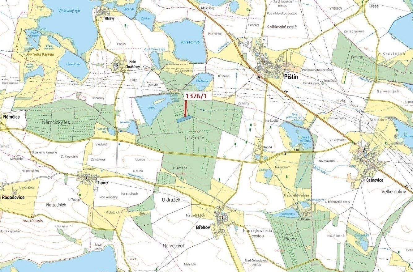 Les, 13 807 m²