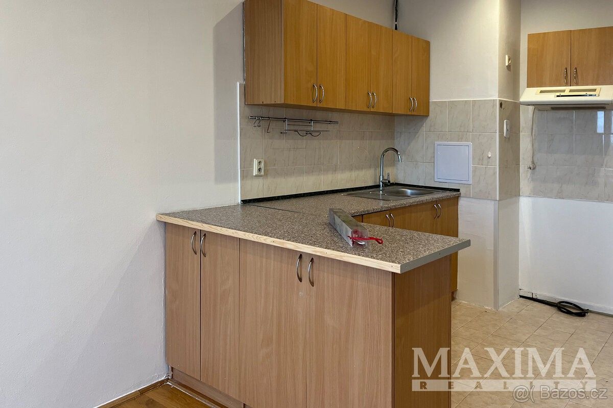 Byty, Kladno, 272 01