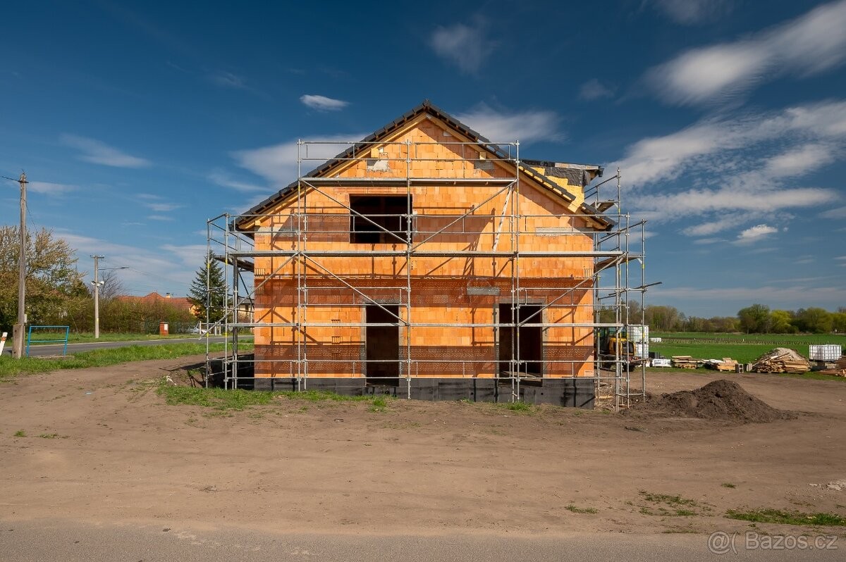 Dům – Velký Borek, Mělnická Vrutice – pohled 3