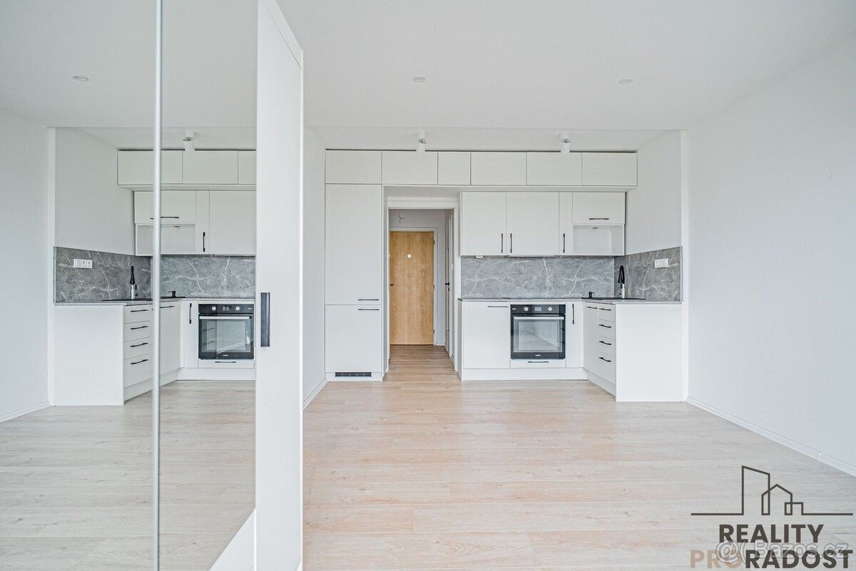 Byty, Ostrava, 700 30