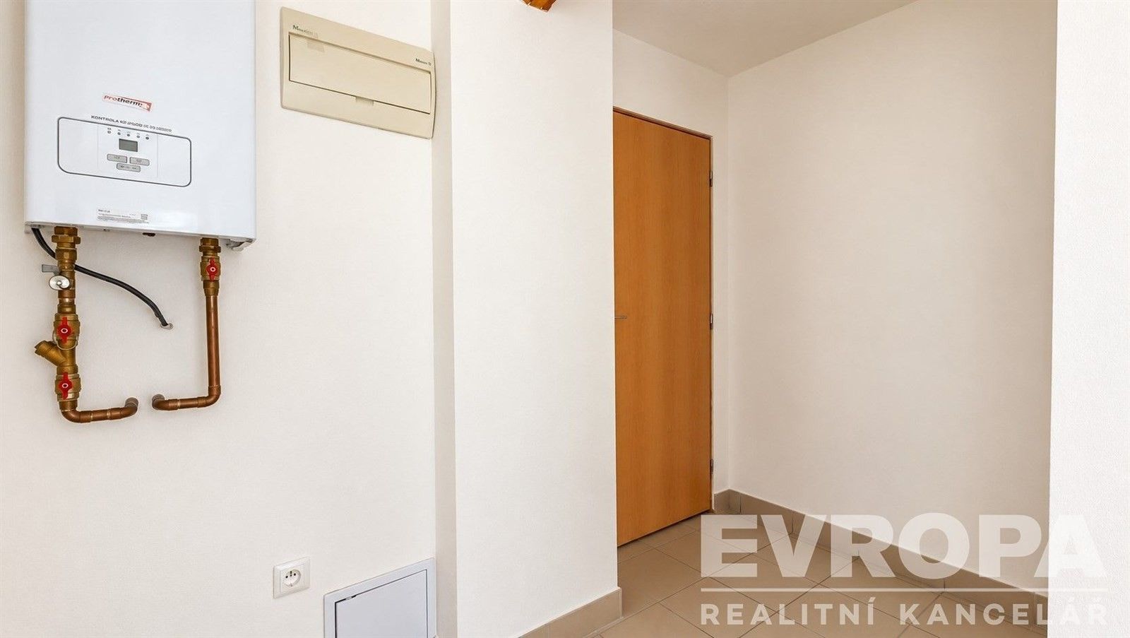 Pronájem byt 1+kk - Horní Maršov Temný Důl, 28 m² - 5