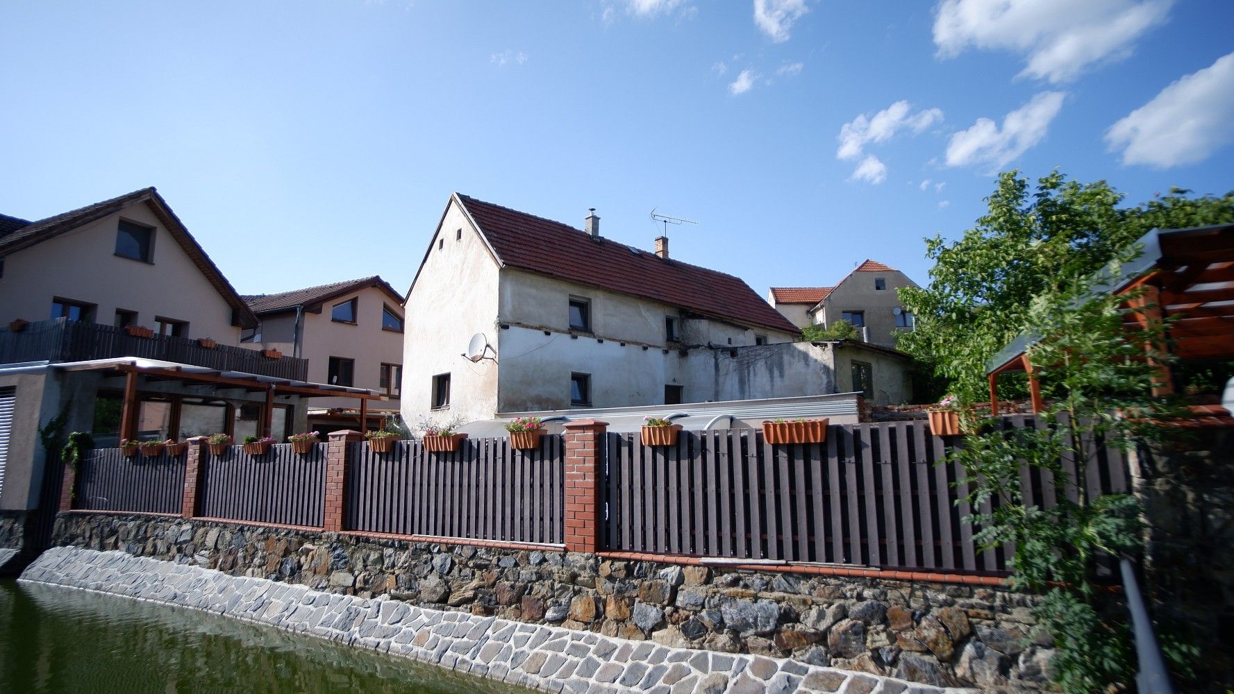 Rodinné domy, Holubice, okres Praha-západ, Středočeský kraj, 122 m² - 1