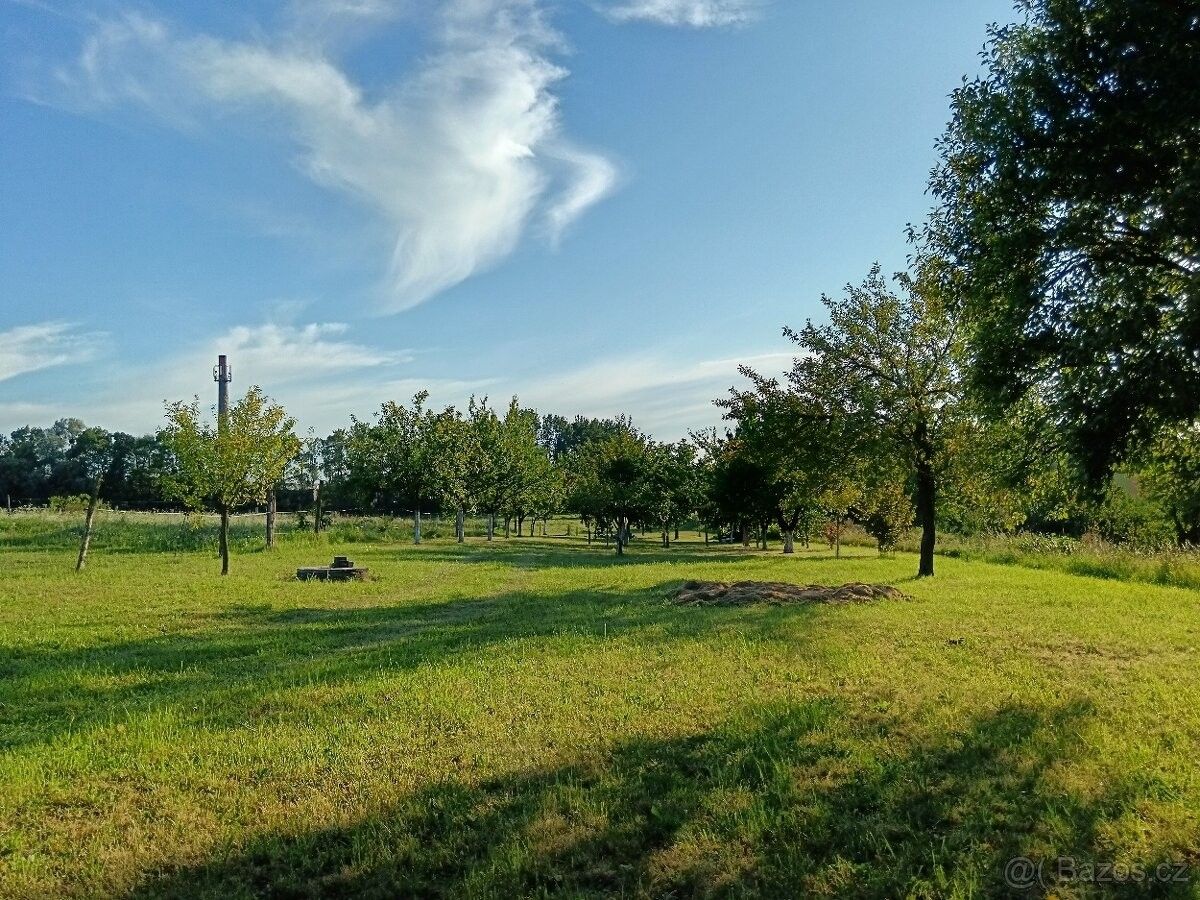Prodej zahrada - Holešov, 769 01