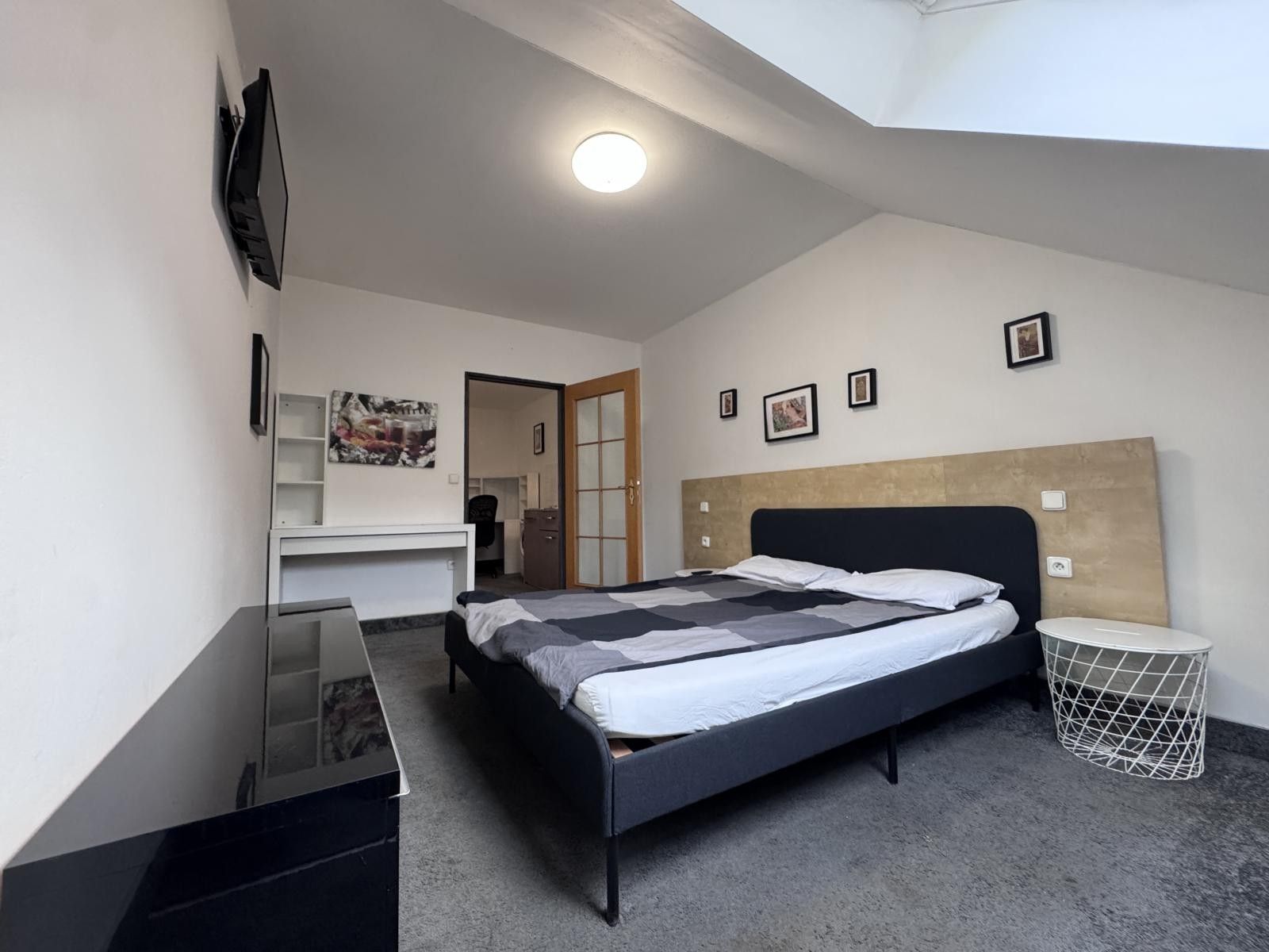 2+kk, U Santošky, Praha, 55 m²