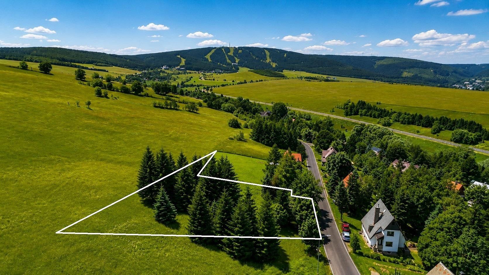 Pozemky pro bydlení, Loučná pod Klínovcem - Háj, okres Chomutov, Ústecký kraj - 1