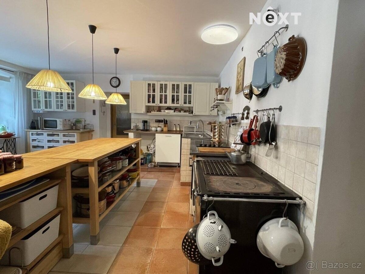 Prodej rodinný dům - Lhenice, 384 02