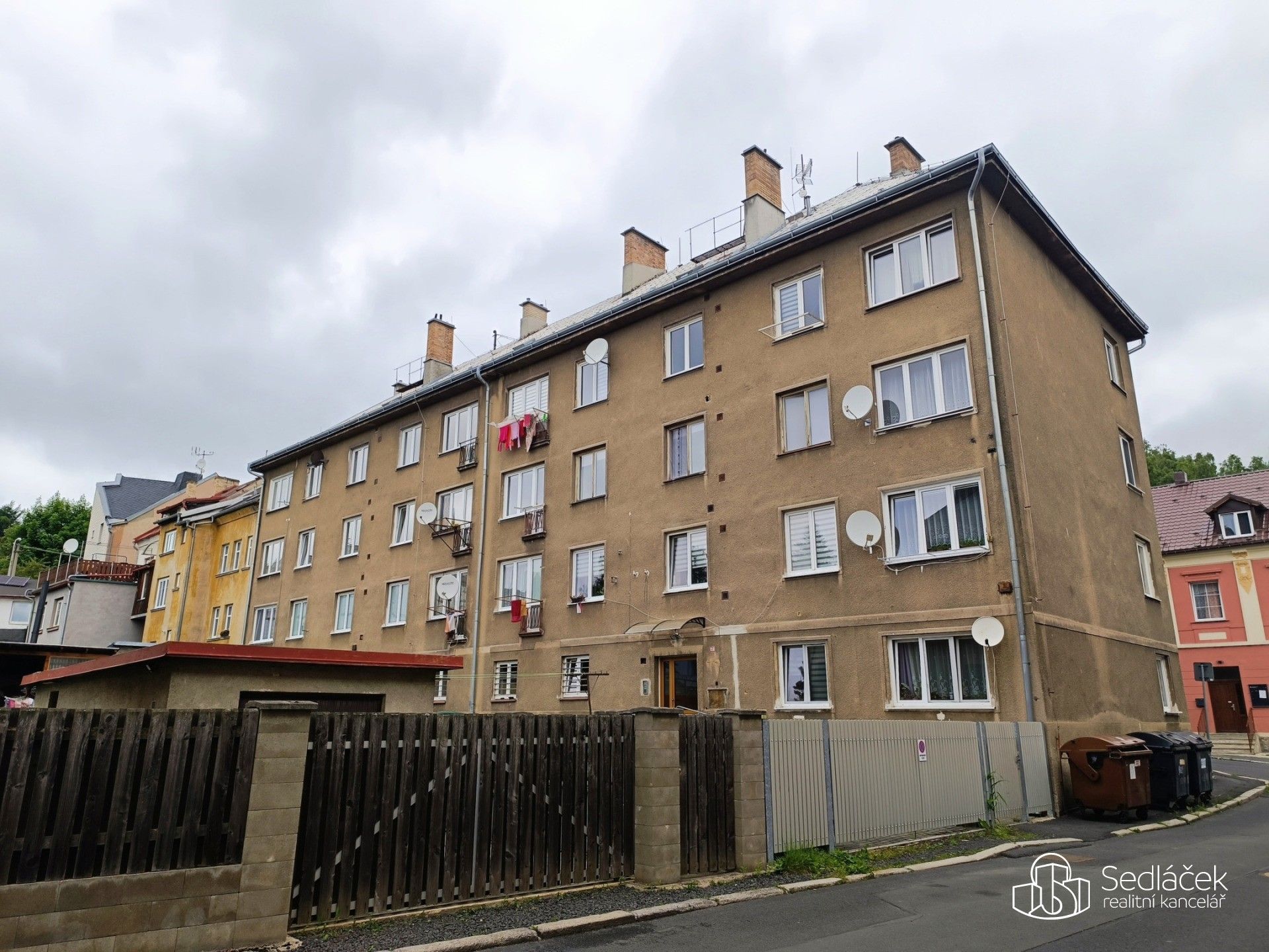 2+1, Bratří Čapků, Nejdek, 57 m²