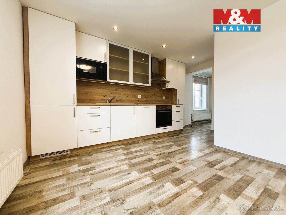 Pronájem byt - Jablonec nad Nisou, 466 01