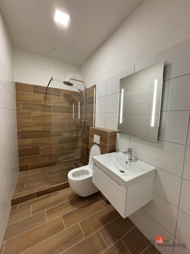 Byty, Ostrava, 700 30 - 2