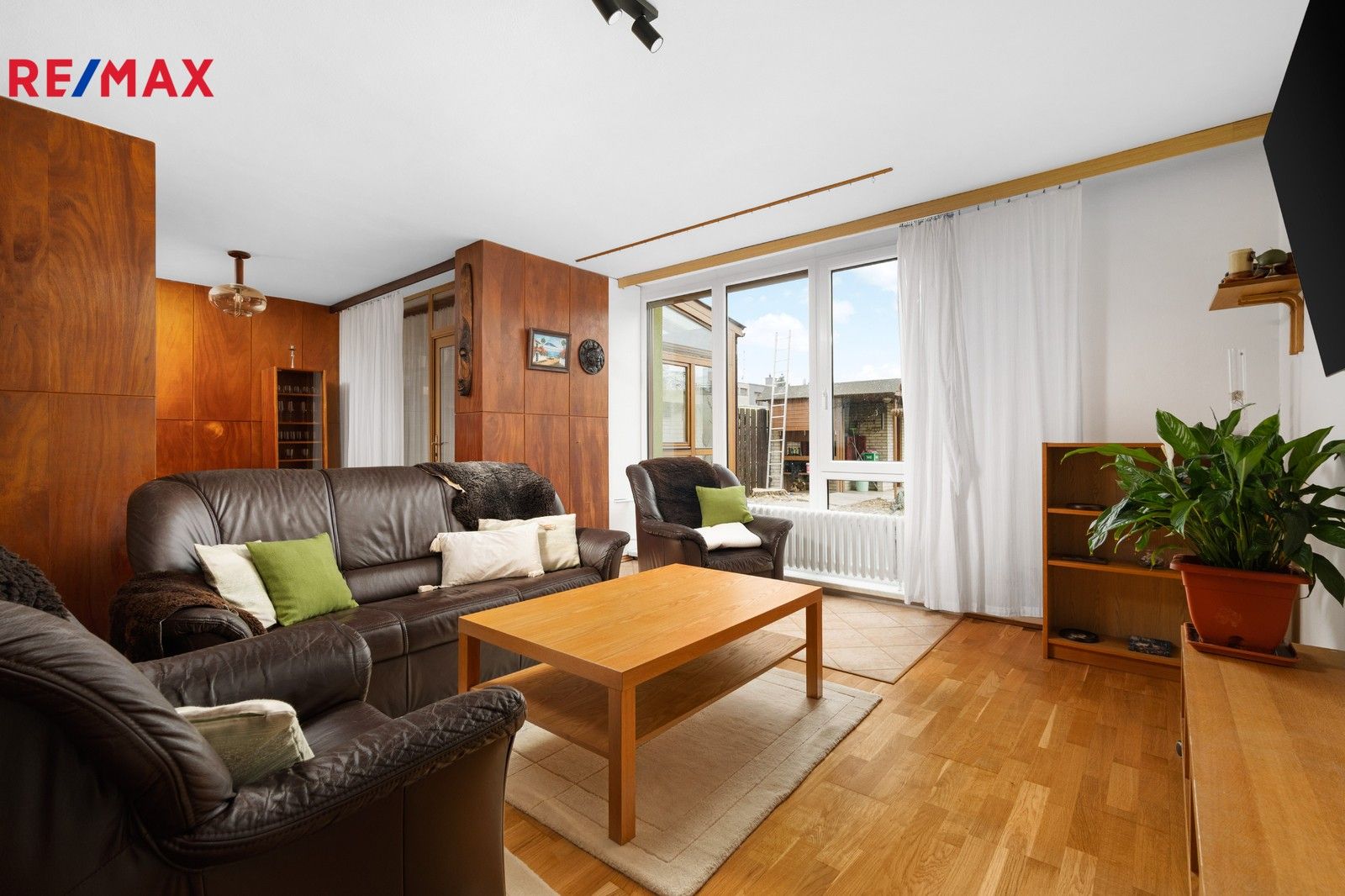 Rodinné domy, Čs. armády 1028, Břeclav, 161 m²