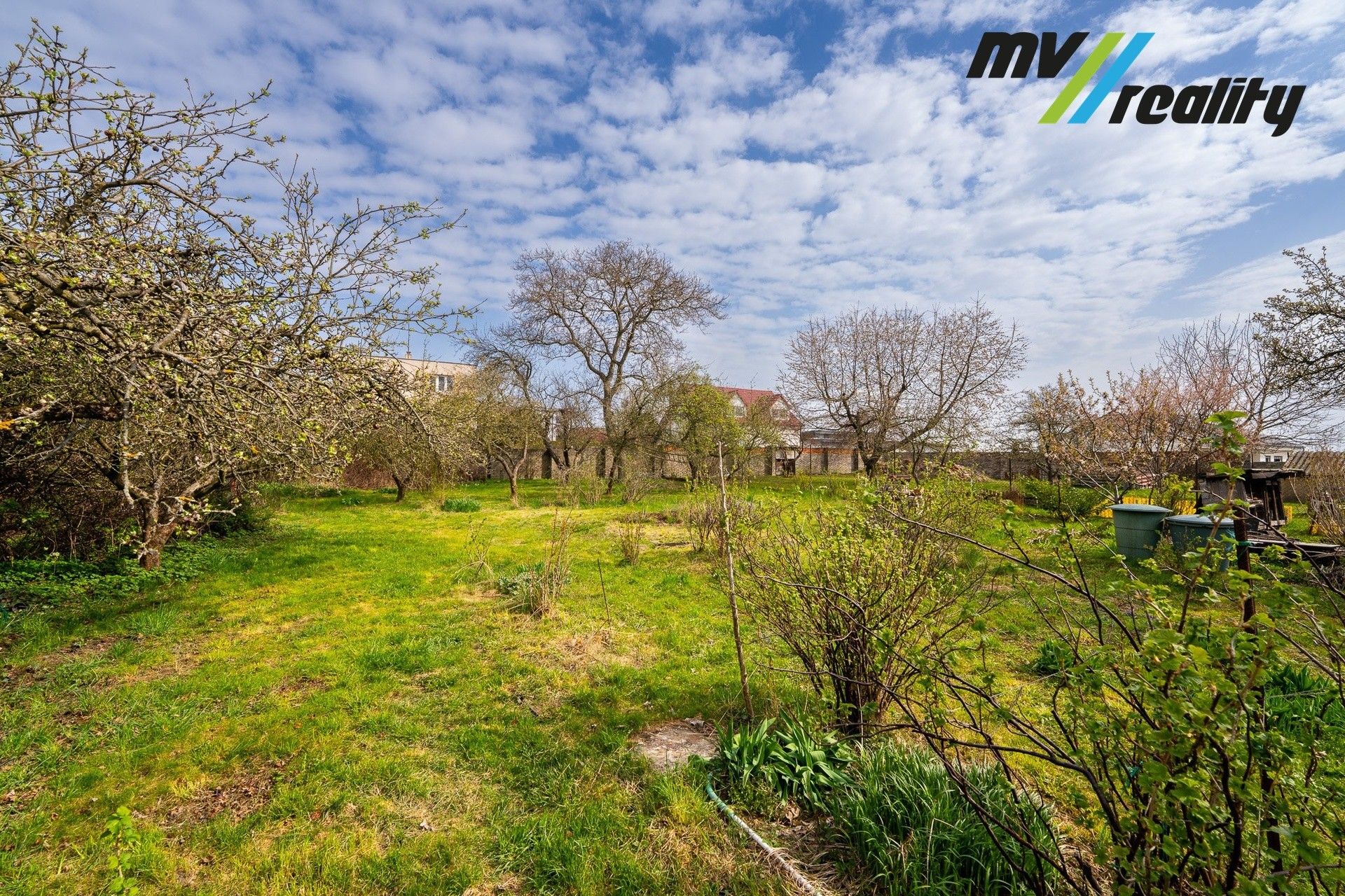 Pozemek pro bydlení, 600 m²
