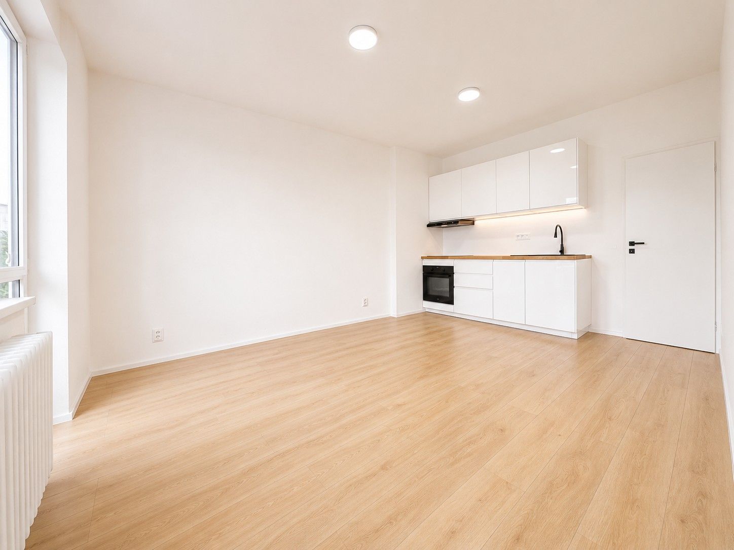 2+kk, U Slavie, Praha - Vršovice, 38 m² - 2