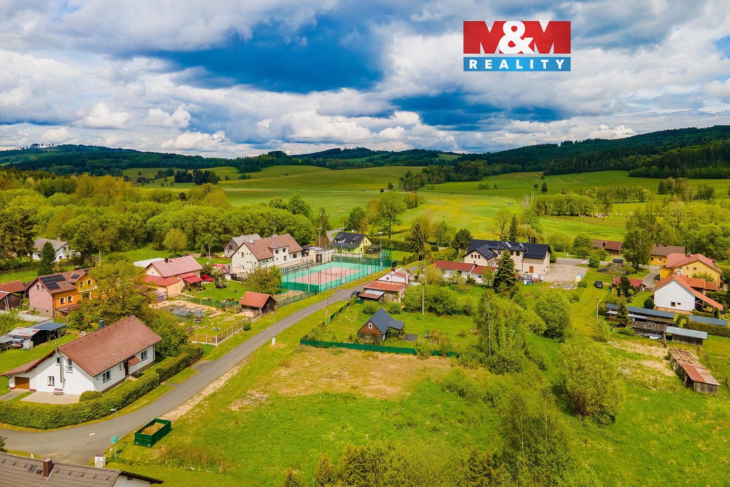 Pozemek pro bydlení, 809 m²