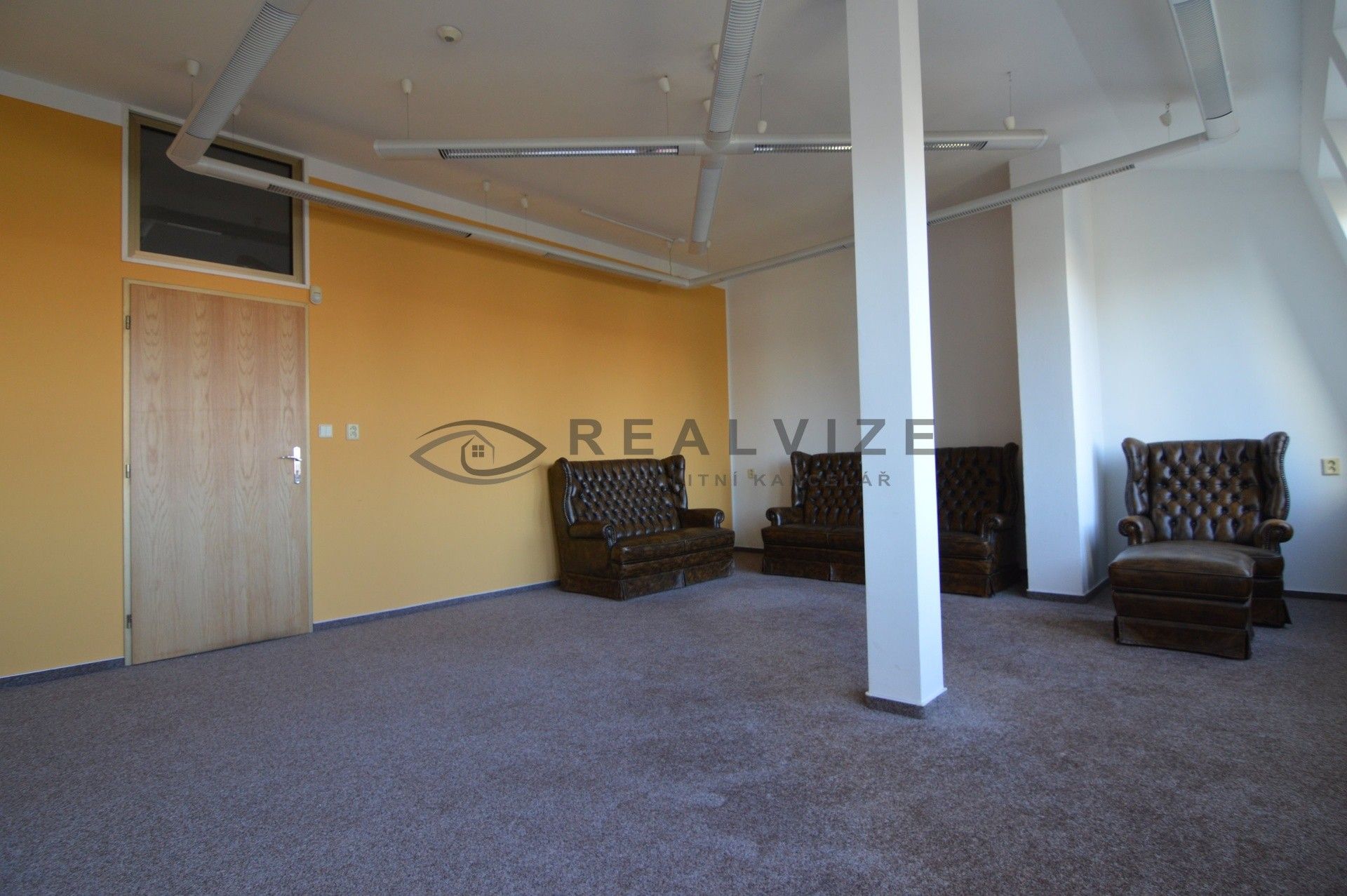 Pronájem kancelář - Rudolfovská tř. 202, České Budějovice, 31 m²