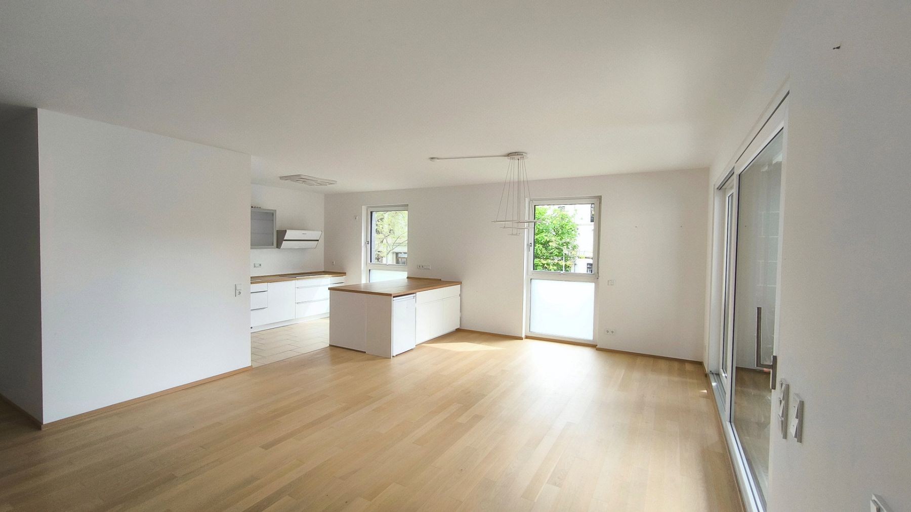 3+1, Rheinstr. 11 Wiesbaden Wiesbaden Hessen 65189, 151 m² - 1