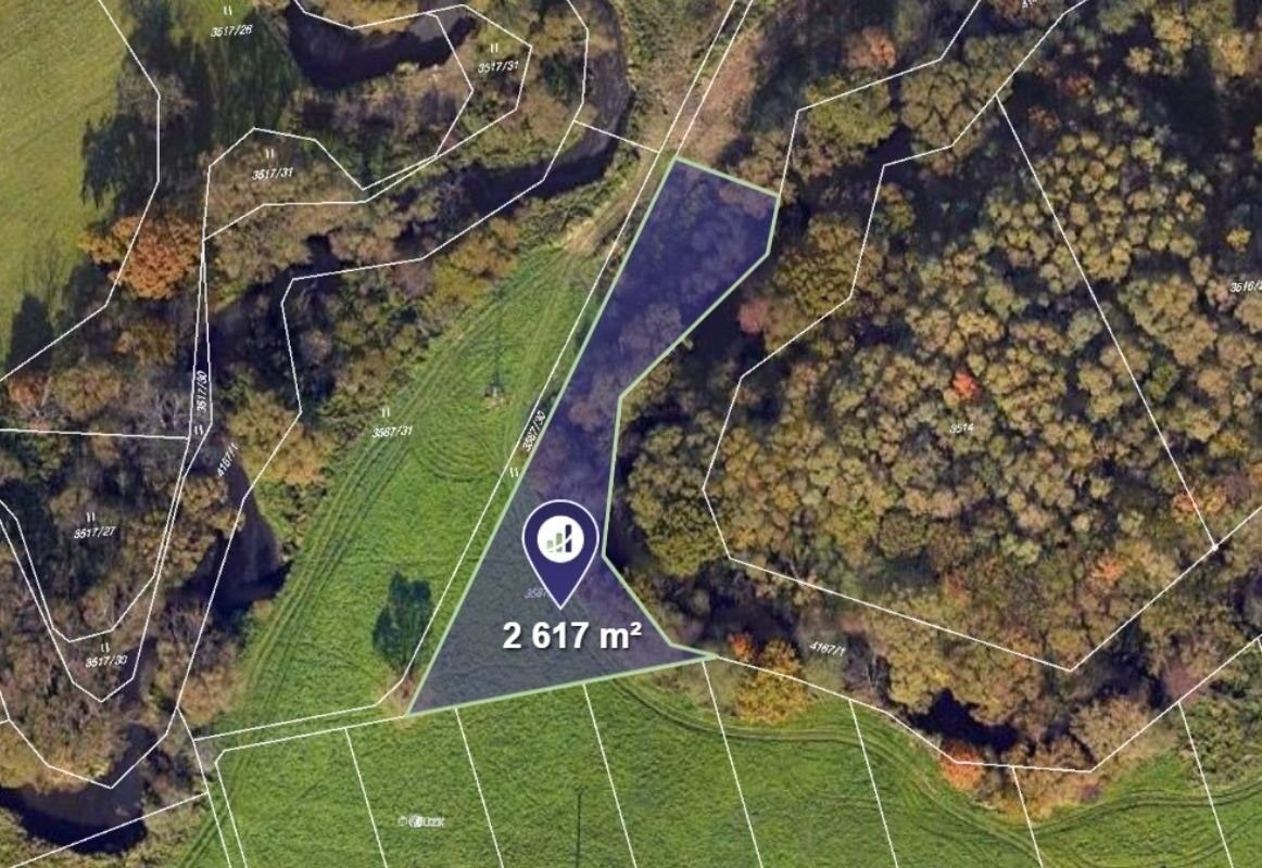 Louka, 2 617 m²