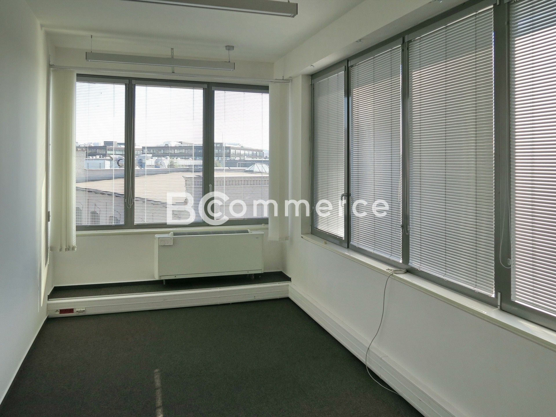 Pronájem kancelář - Trnitá, Brno, 400 m²