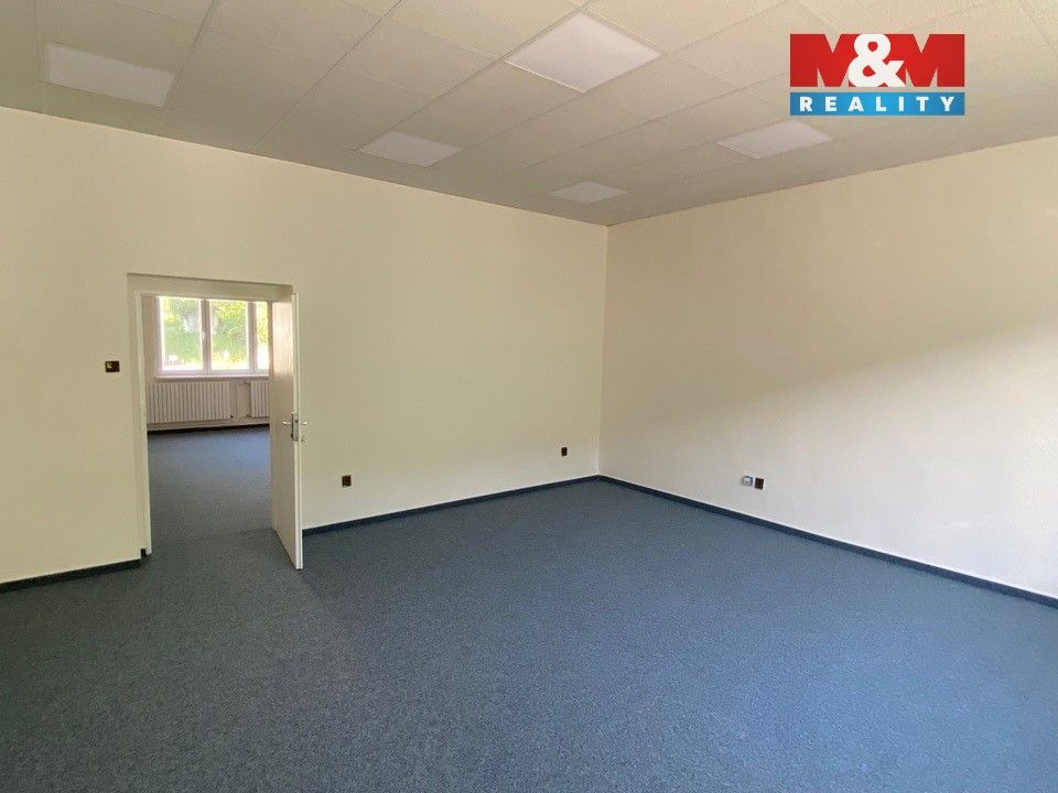 Pronájem kancelář - Brněnské Ivanovice, Brno, 537 m²