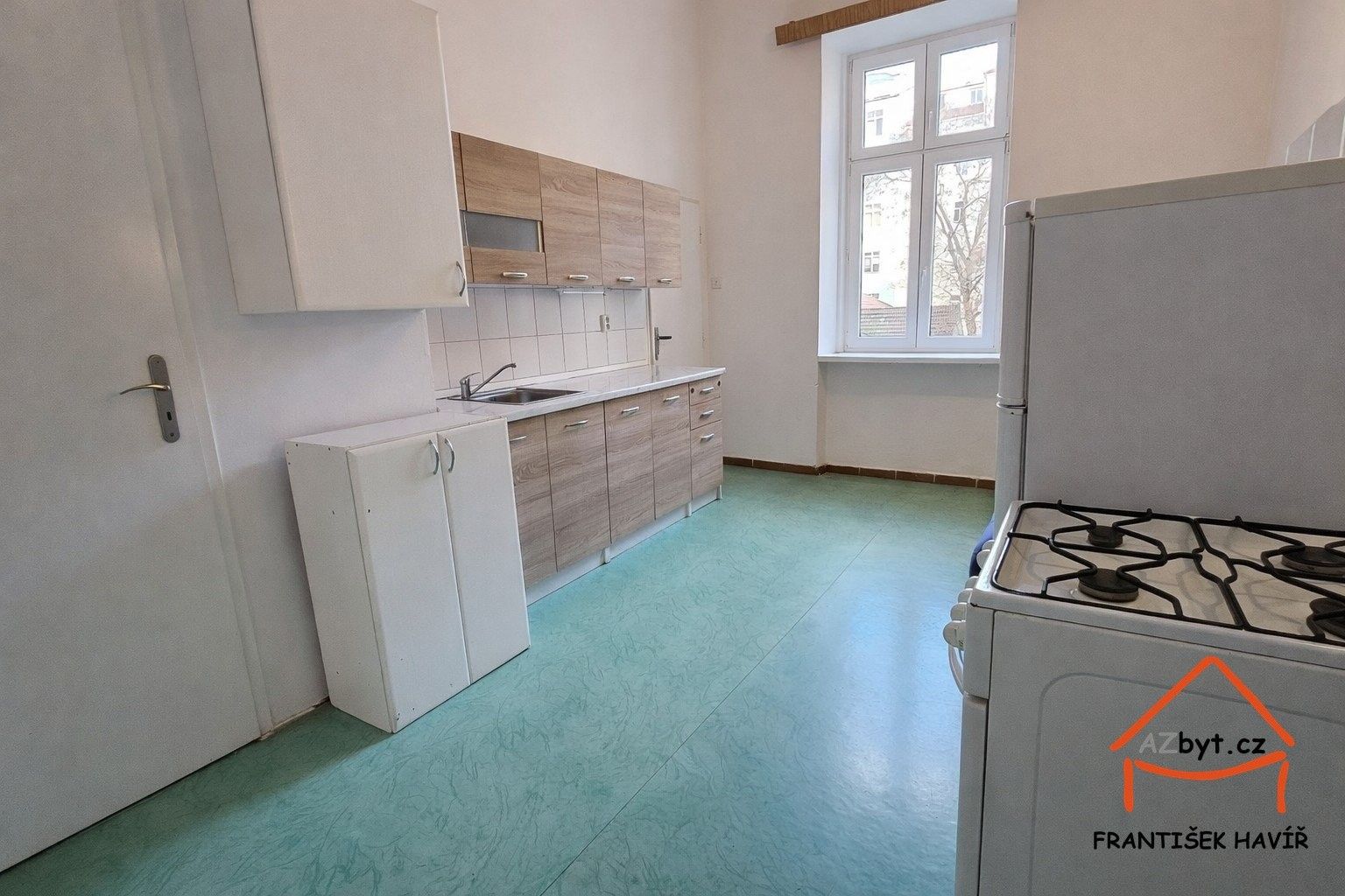 Pronájem byt 1+1 - Preslova, Praha, 52 m²