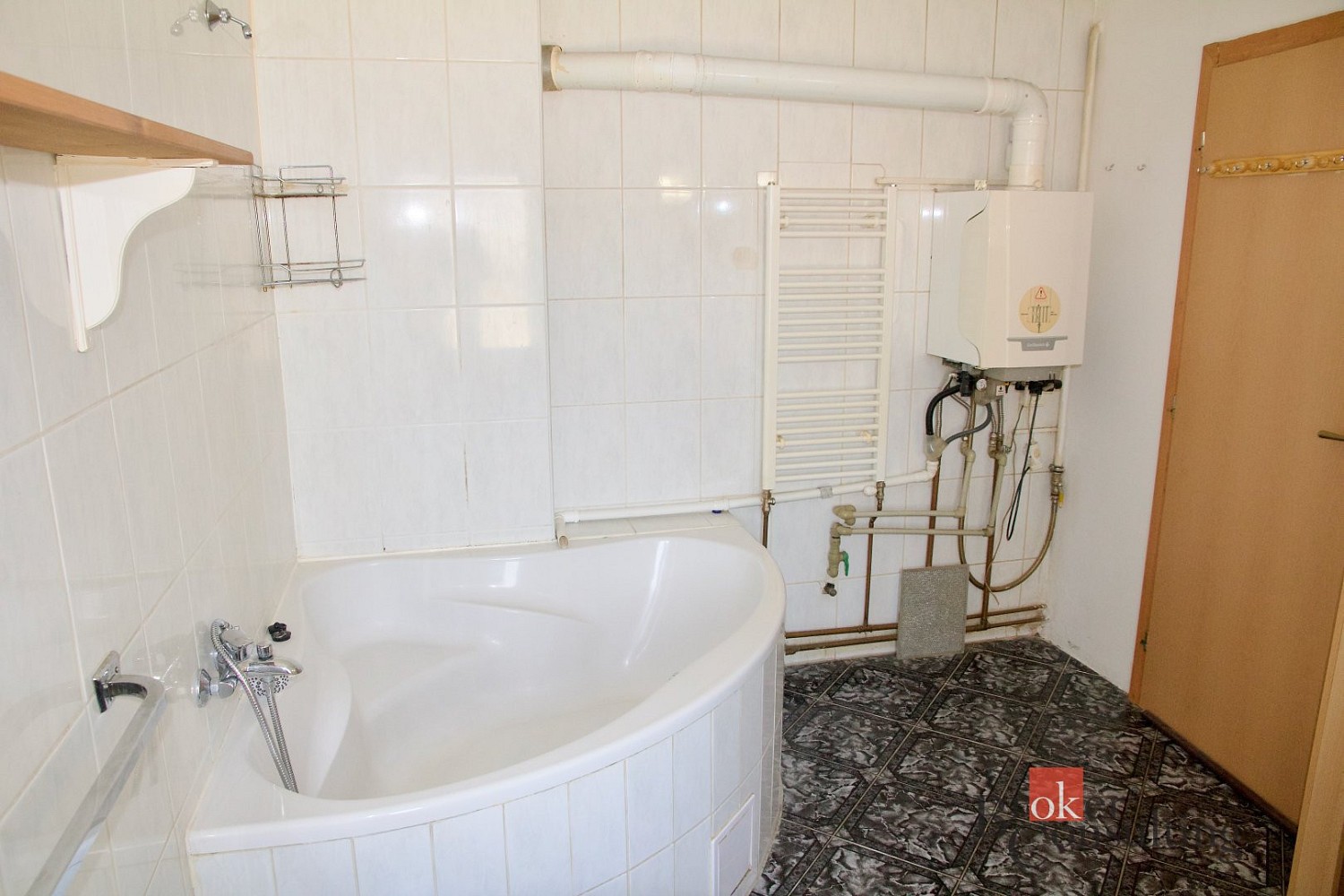Pronájem byt 3+1 - náměstí Dr. M. Horákové, Karlovy Vary, 90 m² - 5